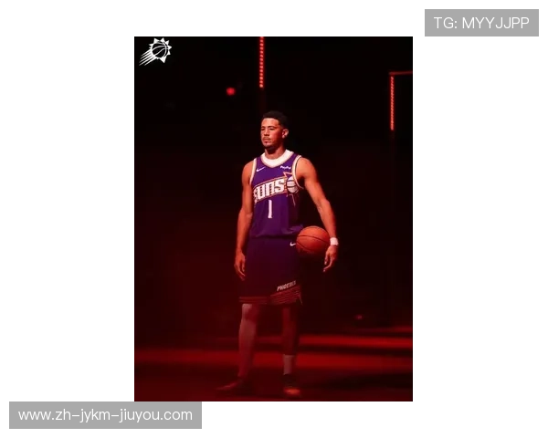 德文·布克的中距离投篮稳定性成为太阳后场杀器